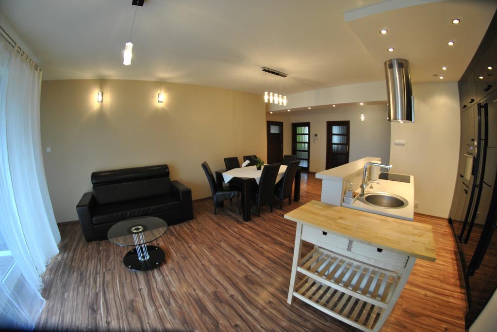 Royal Apartments - Apartamenty Inowroclawska Ruang foto