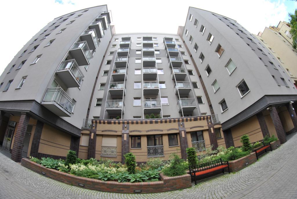 Royal Apartments - Apartamenty Inowroclawska Bagian luar foto