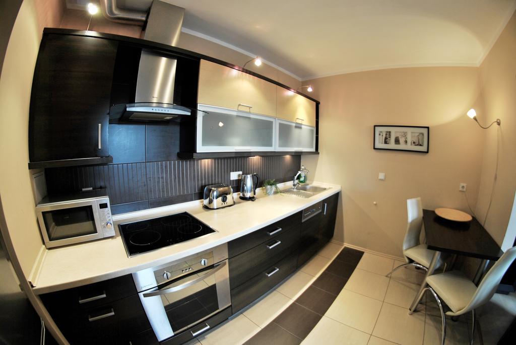 Royal Apartments - Apartamenty Inowroclawska Bagian luar foto