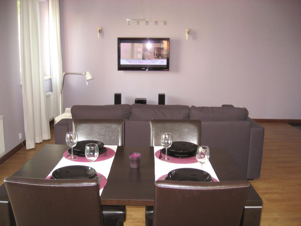 Royal Apartments - Apartamenty Inowroclawska Bagian luar foto